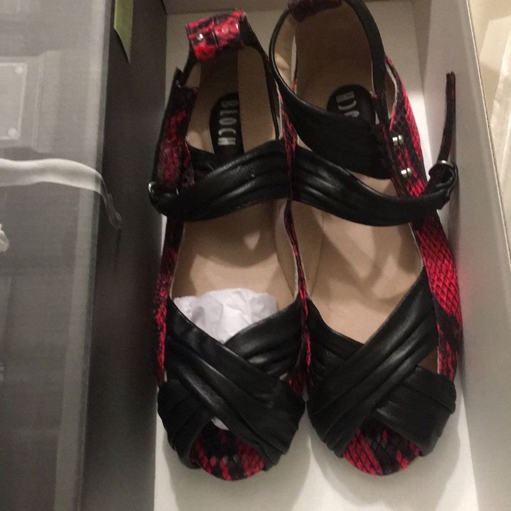 Kid’s girls shoes